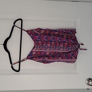 Garage Button/Tie Front Top